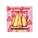 Premium chocolate gift in festive packaging by Choconista: Head over heels for you. This Instagrammable piece of art will instantly stand out in your store.