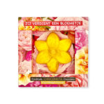 Festive premium chocolate gift by Choconista: Yellow flower - You deserve some flowers. This Instagrammable piece of art will instantly stand out in your store.