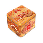 French caramel shortbread cookies by La Mère Poulard. Bold in flavour, elegant in size. Conveniently packed in a decorative tin with 8 sachets of 8 cookies.