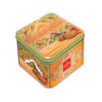 Apple and caramel cookies by La Mère Poulard. An American-style treat infused with the rich flavours of Normandy. Elegantly packed in a luxury gift tin.